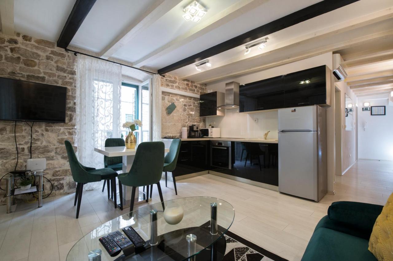 Apartment Stone Split Bagian luar foto