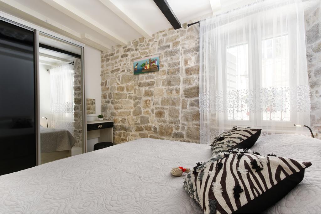 Apartment Stone Split Ruang foto